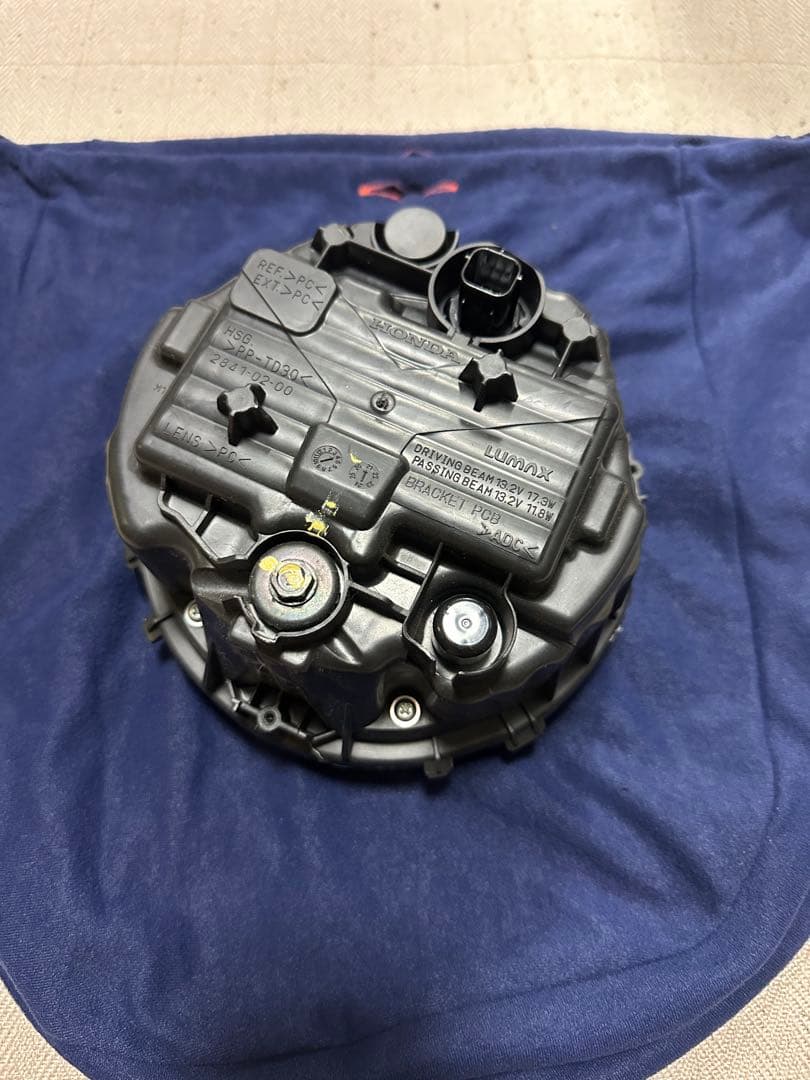 【HONDA GB350 純正ヘッドライト（2021年式取り外し品）】