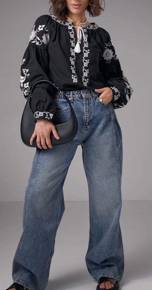 刺繍 ルーマニア 民族衣装 トップス ヴィシヴァンカ 刺繍ブラウス