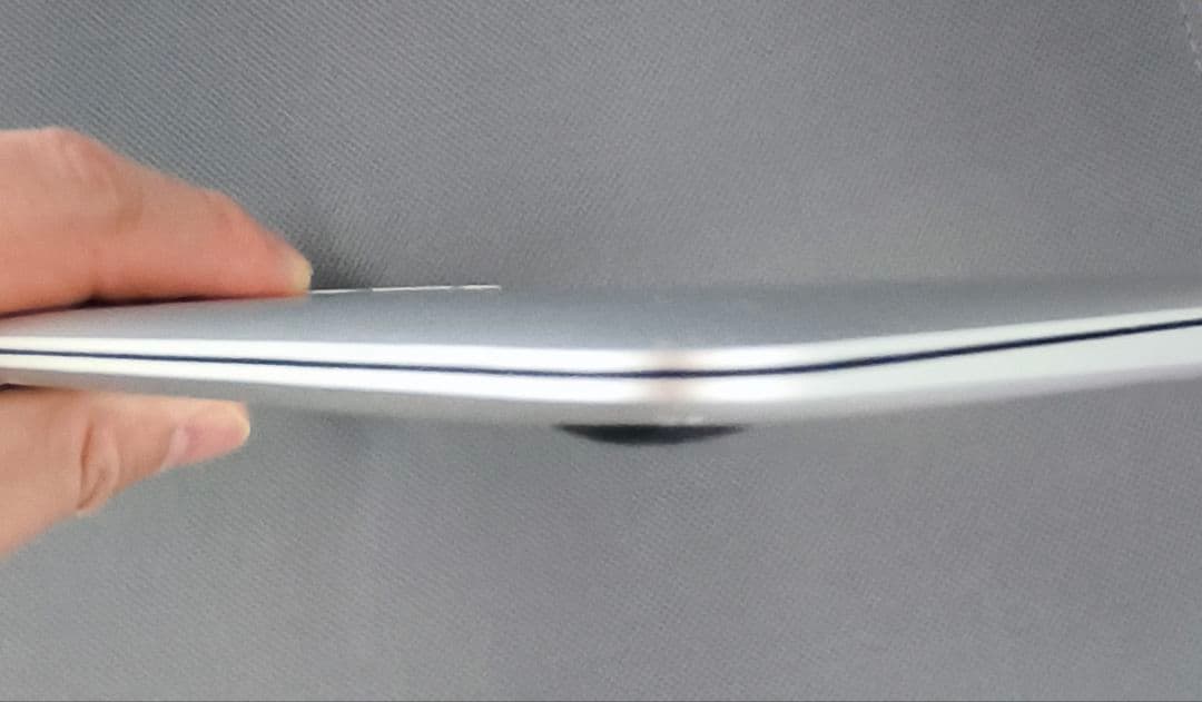 MacBook本体 MacBook Air 2014 i5 4GB 128GB Dual OS