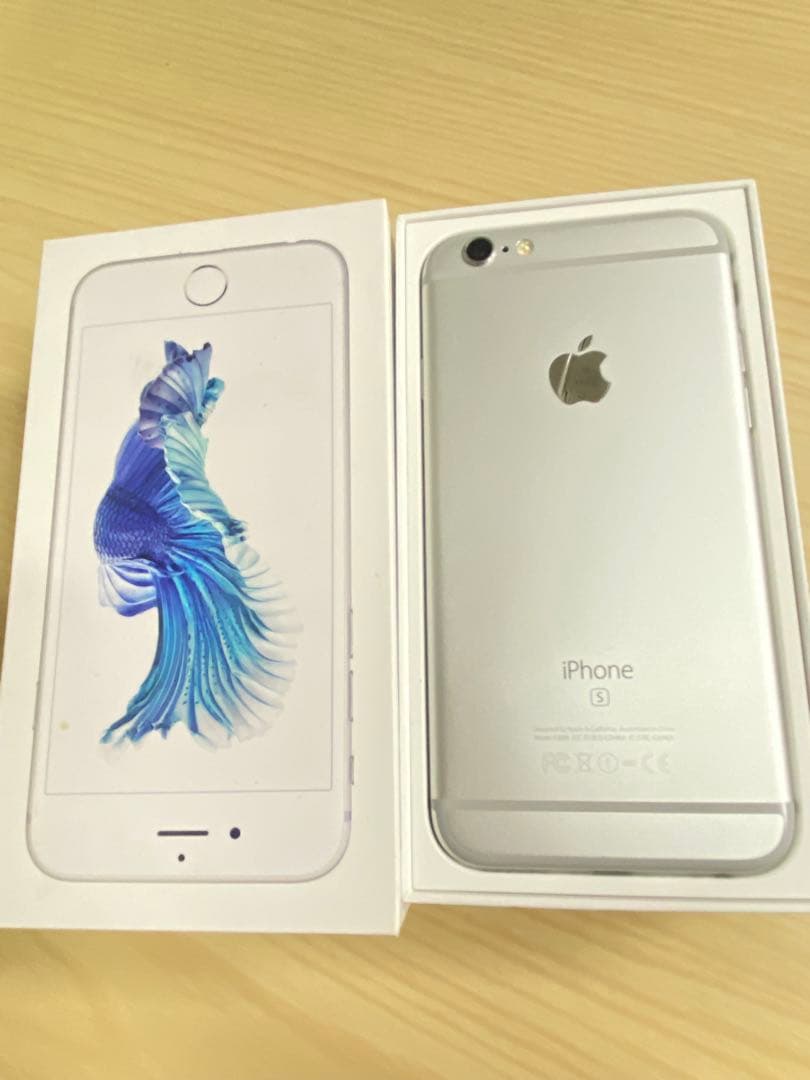④美品 ドコモ iPhone6s シルバー 64GB バッテリー最大容量100%