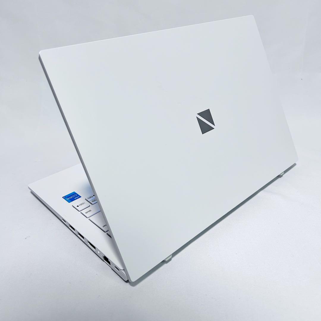 【美品】パールホワイトNEC LAVIE｜SSD256GB｜2021年製
