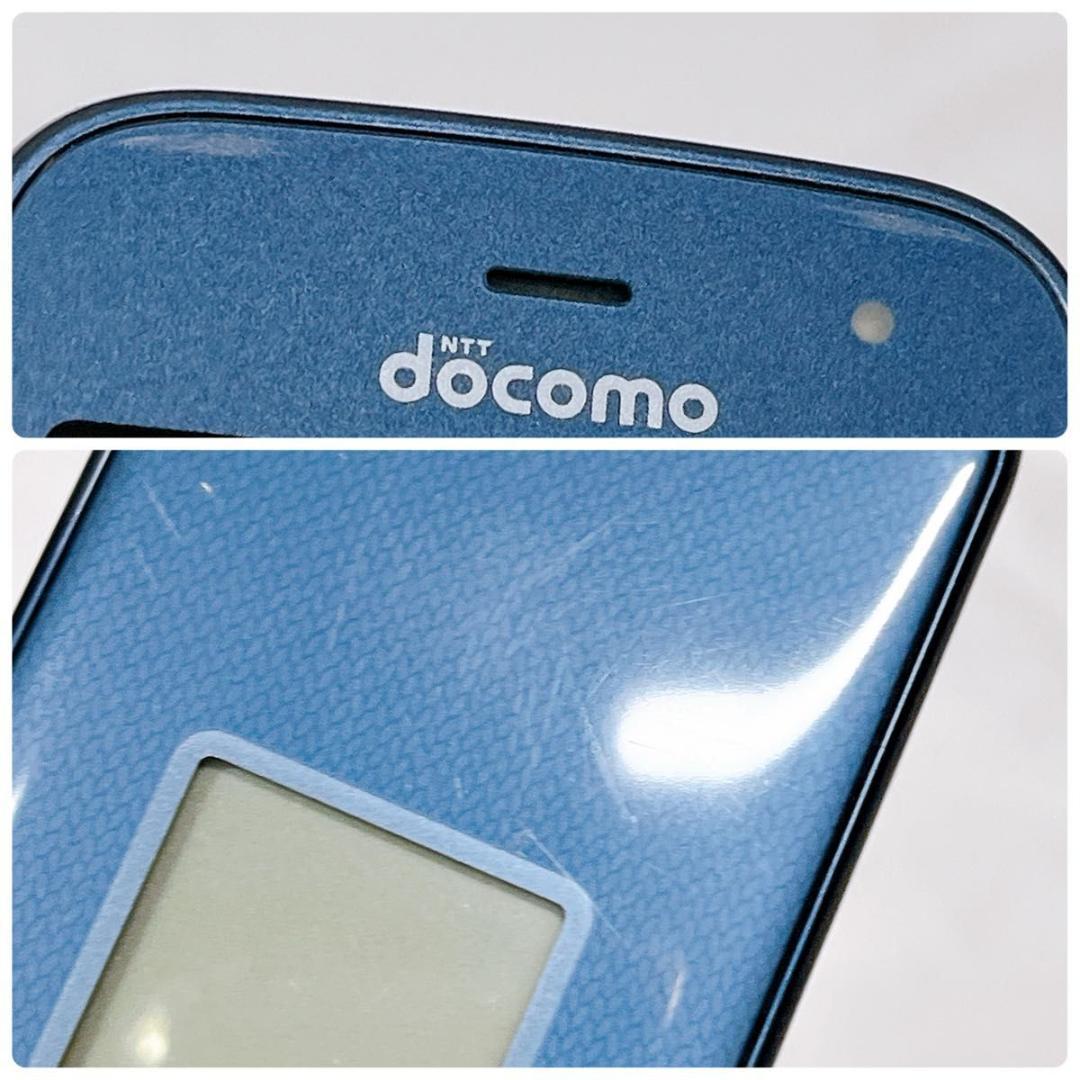 NTTドコモ らくらくホン F-01M ネイビー FCNT