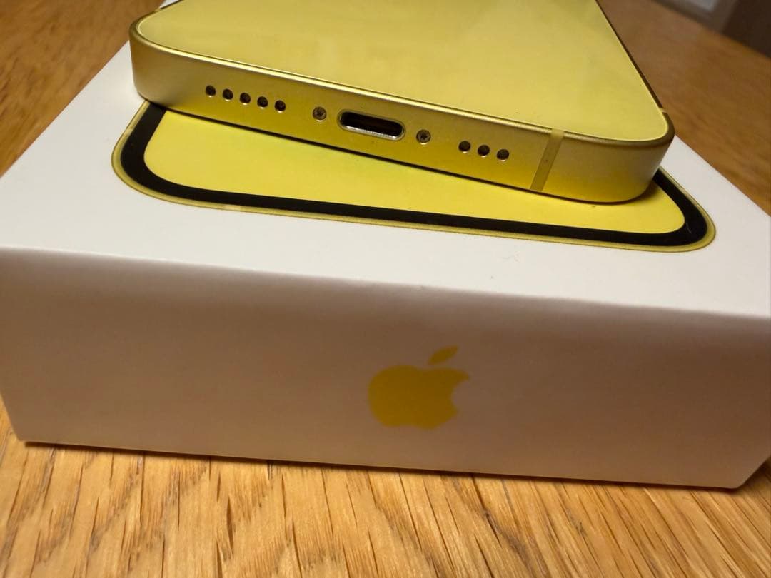 ★美品★Apple iPhone 14 128Gイエロー 本体　箱付き