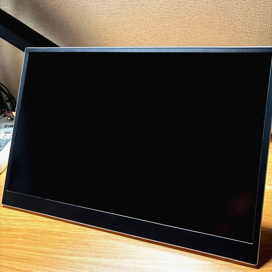 LG モバイルモニター gram +view 16MR70