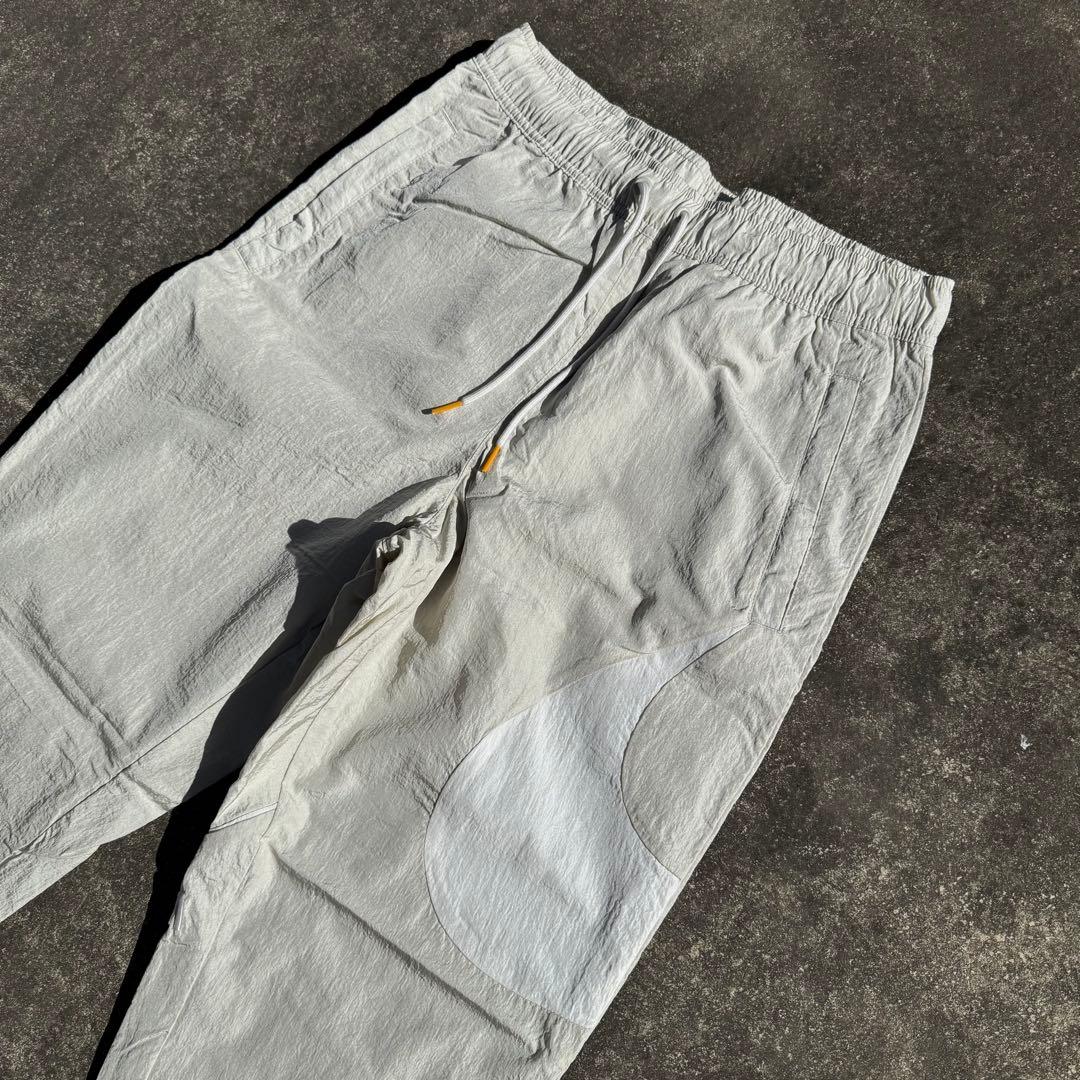 完売品 NIKE ナイキ ビッグスウッシュ ナイロン セットアップ 白 XL M