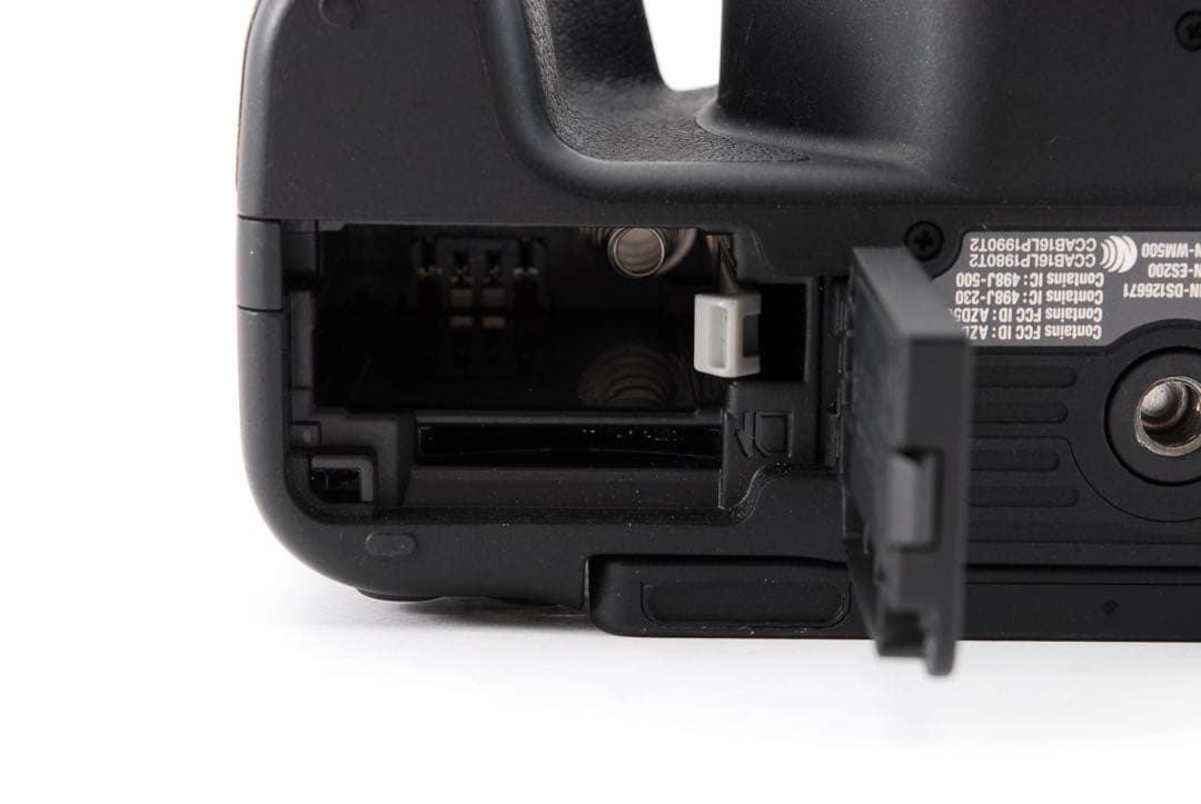 キャノン☆美品☆canon kiss x9標準&望遠&単焦点トリプルレンズセット