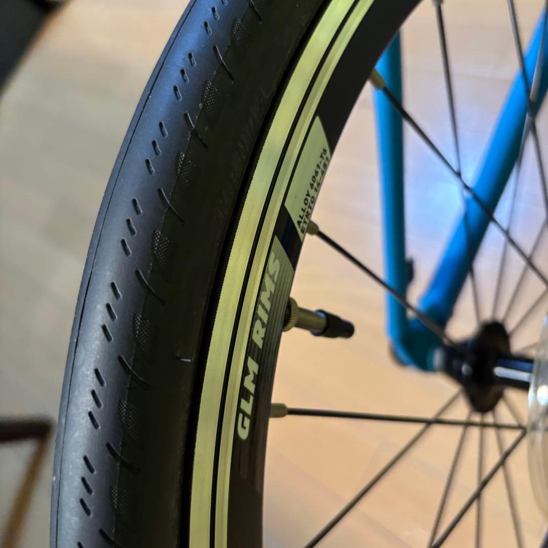 【美品】ジャイアント GIANT IDIOM1 イディオム1 ミニベロ