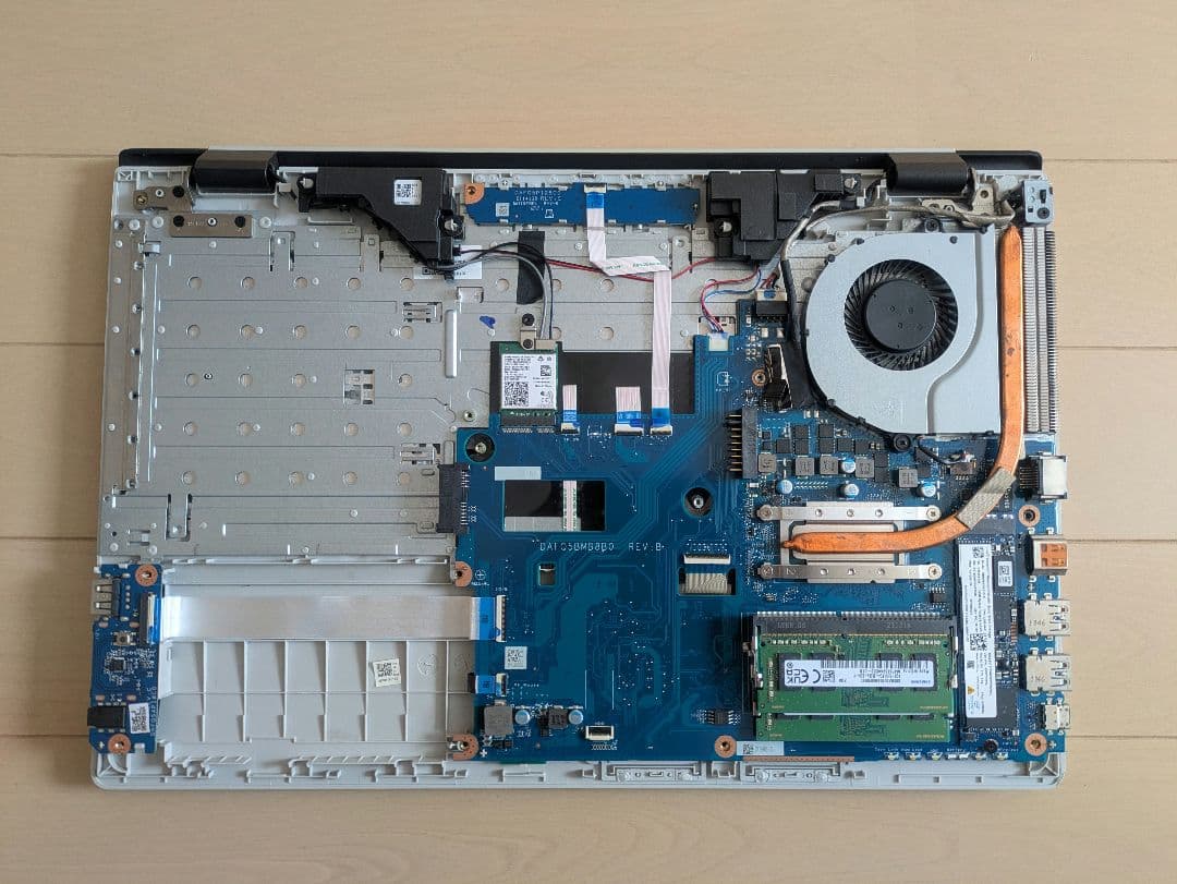 【15.6インチ10世代】ノートPC 富士通 LIFEBOOK AH56/E2