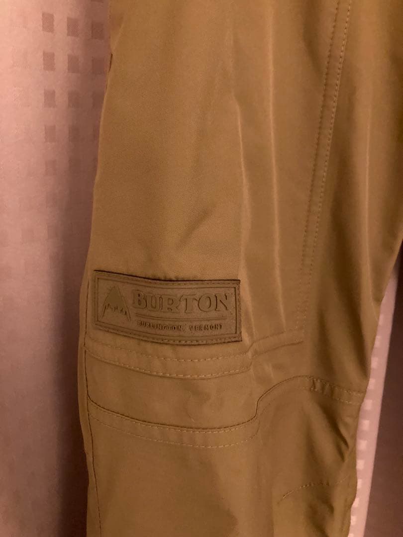 Burton バートン✴︎上下セット✴︎スノーボードウェア　✴︎カモフラ迷彩