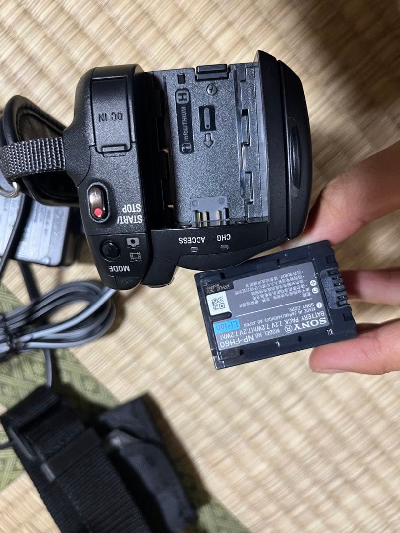 SONY HDR-XR100 ビデオカメラ 動作確認済み　付属品完備