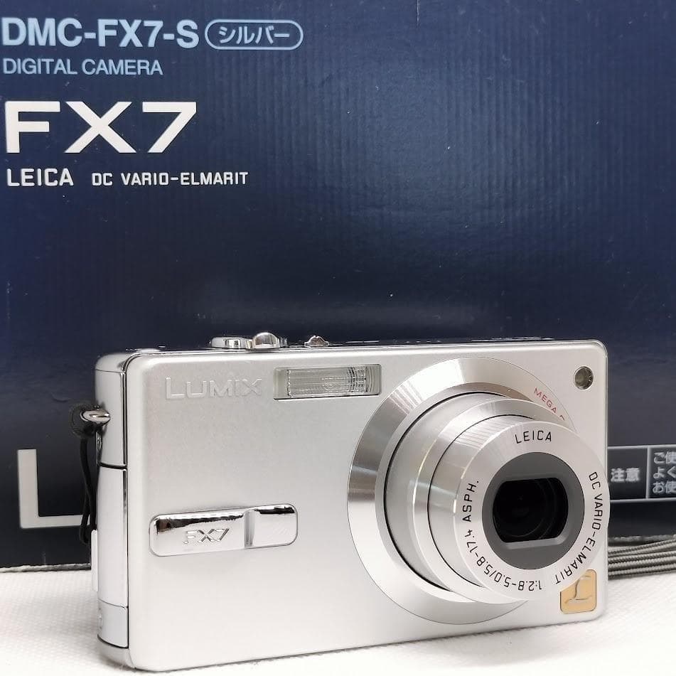 Panasonic LUMIX DMC-FX7 シルバー 82c586