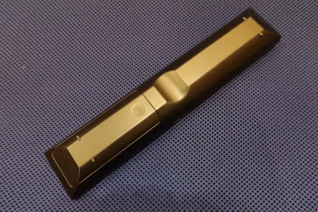 VAIO-F 2012春3Dモデル VPCF24AJ PCG-81313N 美品