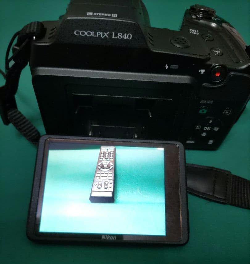 【動作品】【光学38倍】【チルト式モニター】Nikon COOLPIX L840
