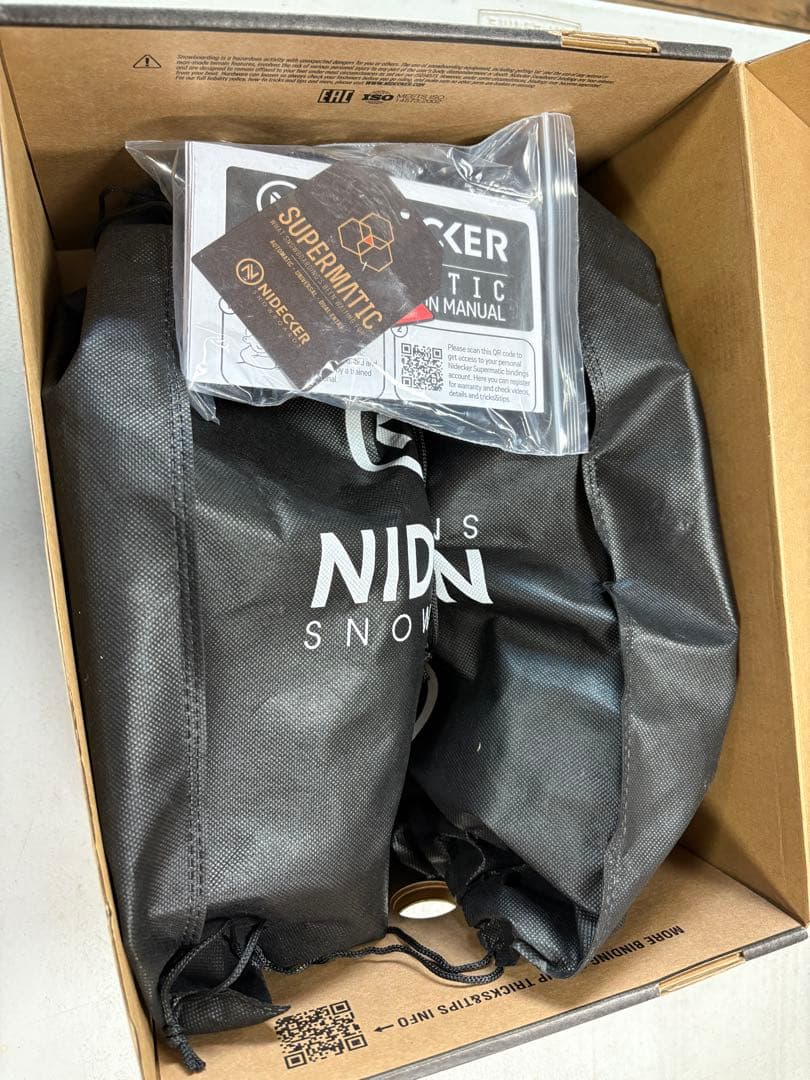 NIDECKERバインディング新品