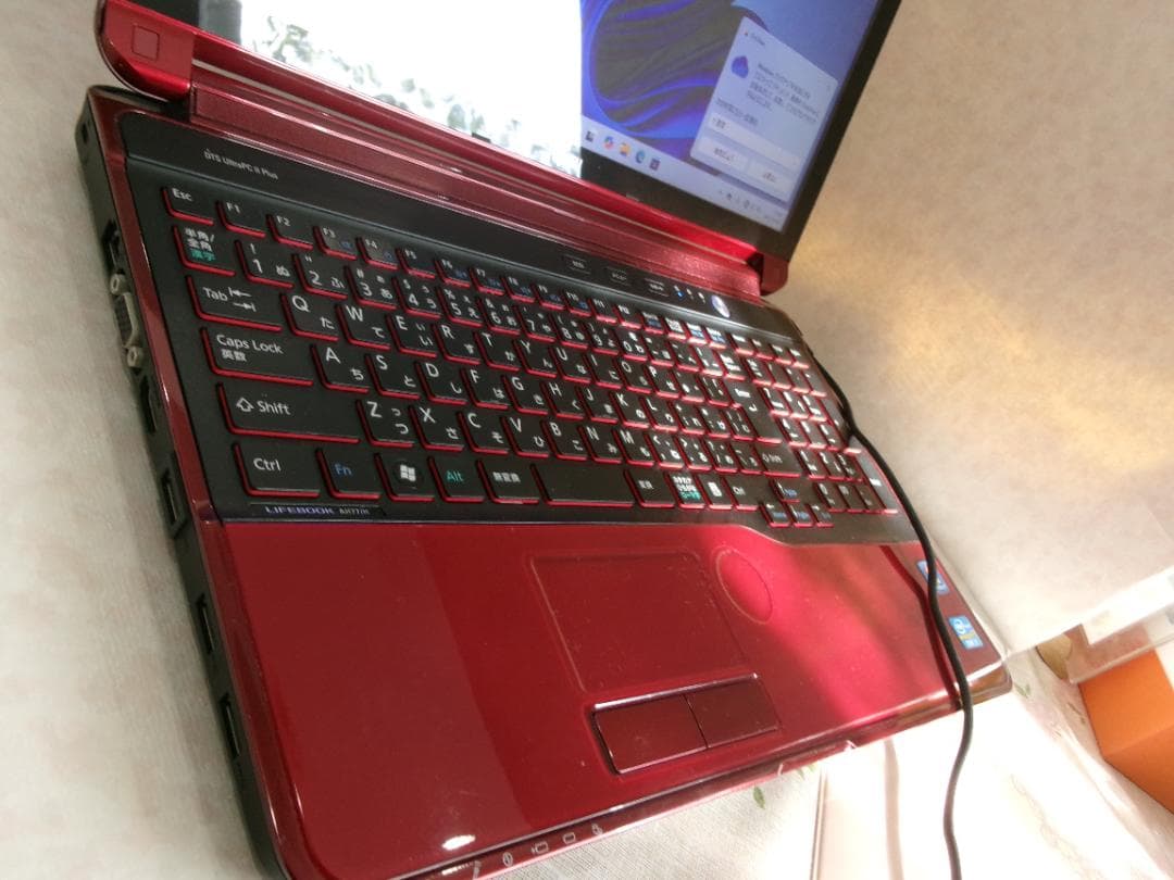 富士通 FMV LIFEBOOK FMVA77HR Office2021