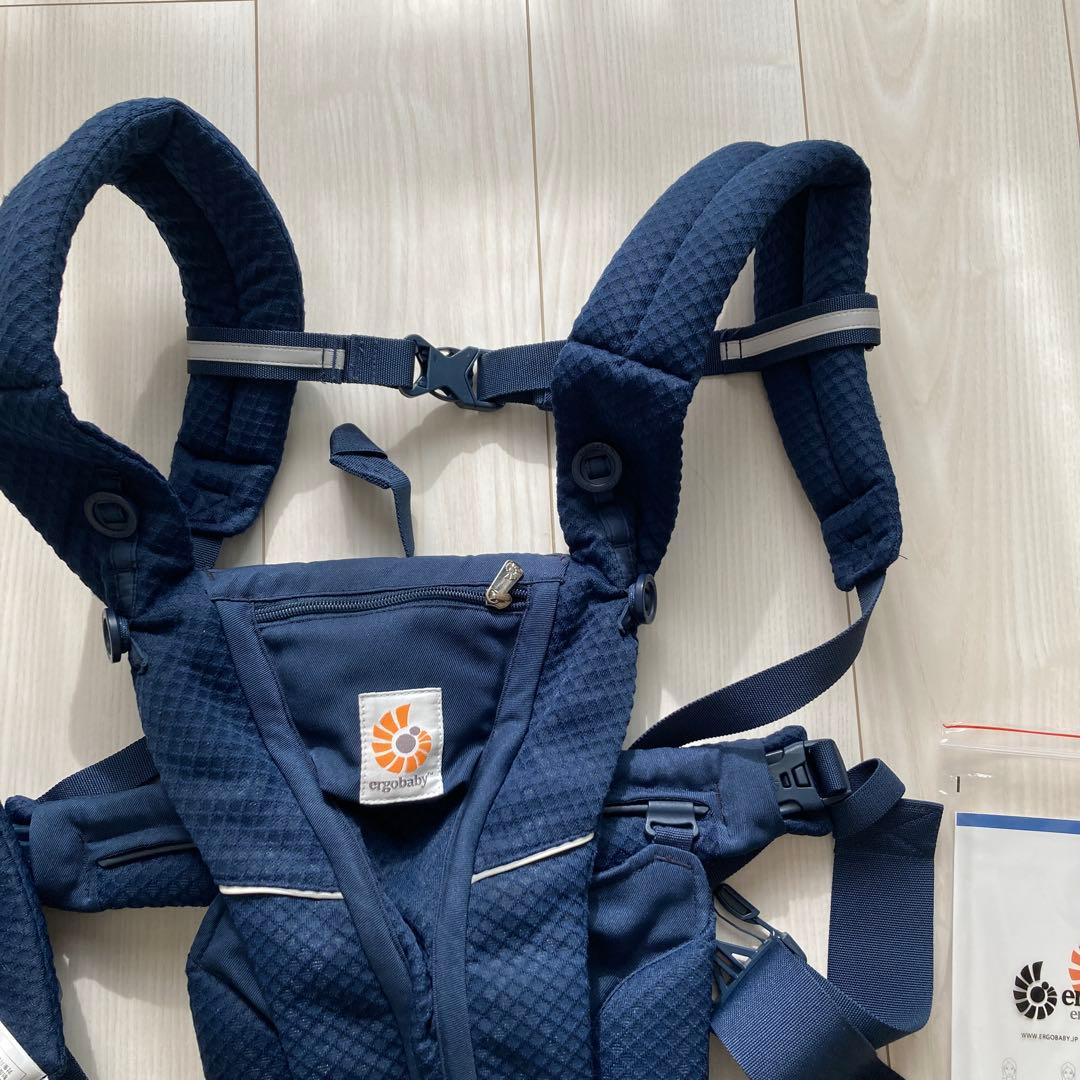 エルゴ　オムニ　ブリーズ　OMNI BREEZE 抱っこ紐　赤ちゃん　ネイビー