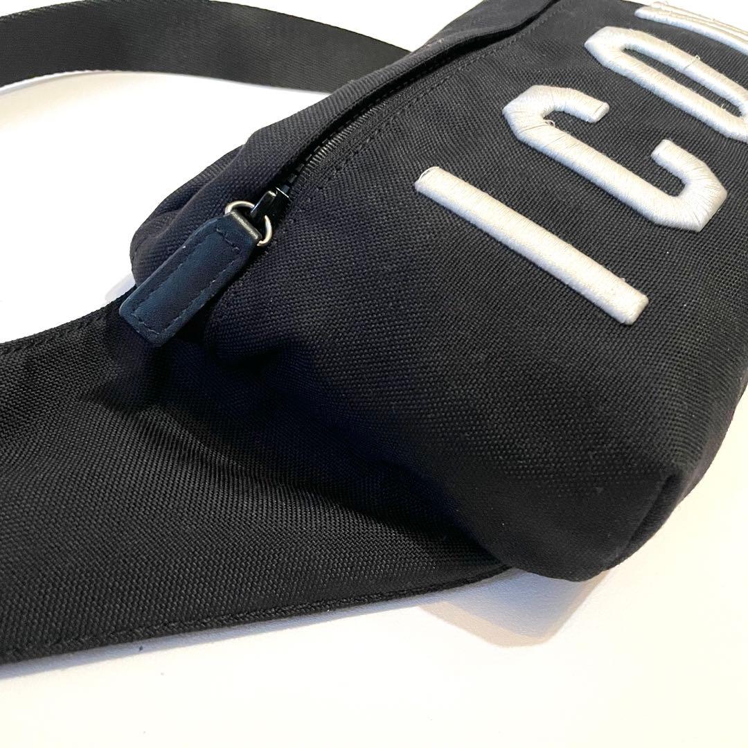 美品✨ DSQUARED2 ディースクエアード アイコン ボディバッグ ブラック