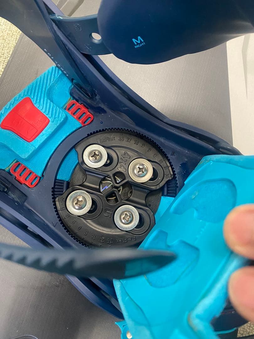 BURTONバートン CARTEL X REFLEX バインディングM