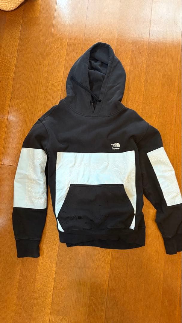 The North Face x Supreme コラボ