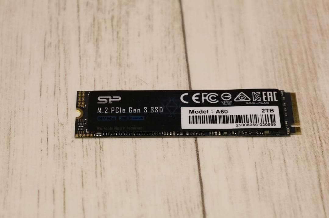 低使用時間】SP M.2 NVMe 2TB PCIe Gen3x4 購入証明有