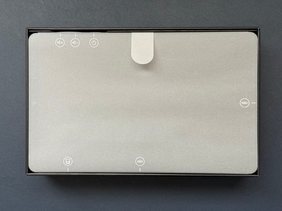 Lenovo LEGION Y700 2023 メモリ 16GB 512GB