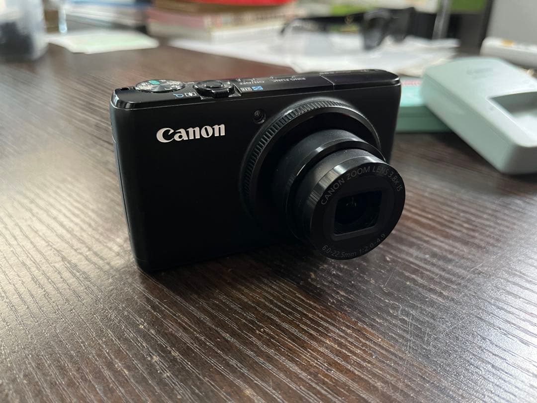 Canon PowerShot S95 コンデジ　本体・充電器のみ　中古