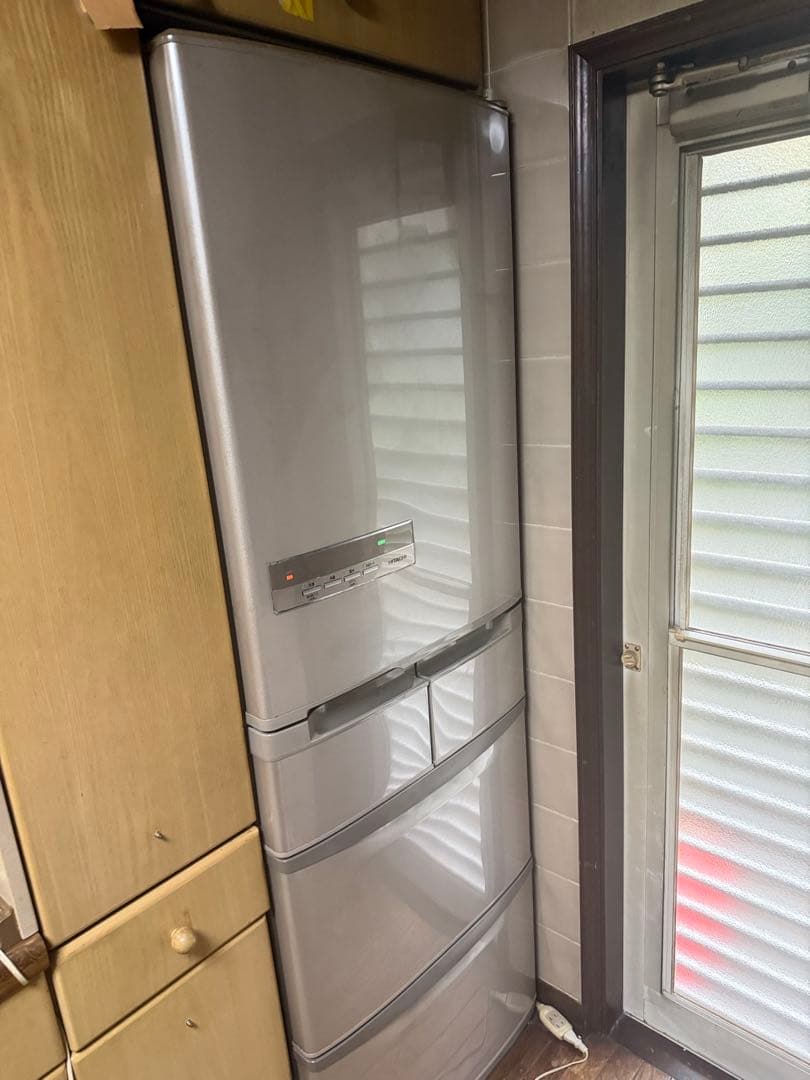 定価25万円程日立HITACHI ECO 日立大型冷蔵庫赤字大処分　動作確認済