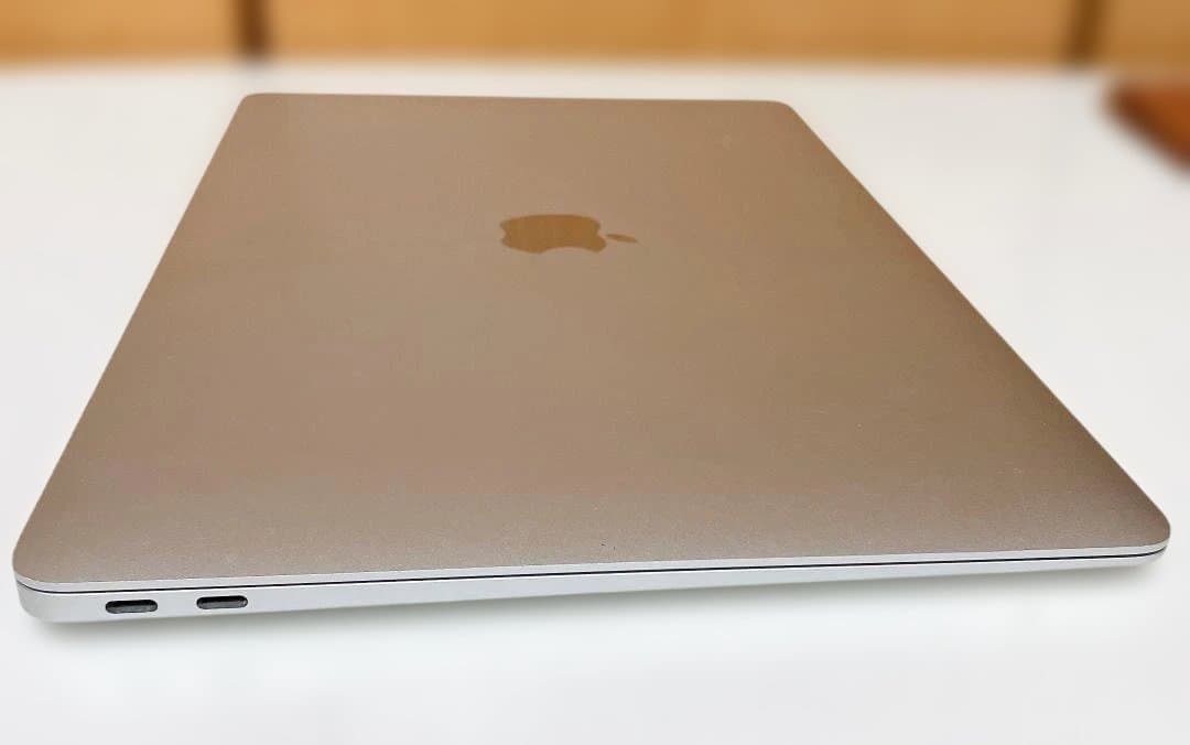 Apple MacBook Air M1 13.3 US配列 8GB/256GB