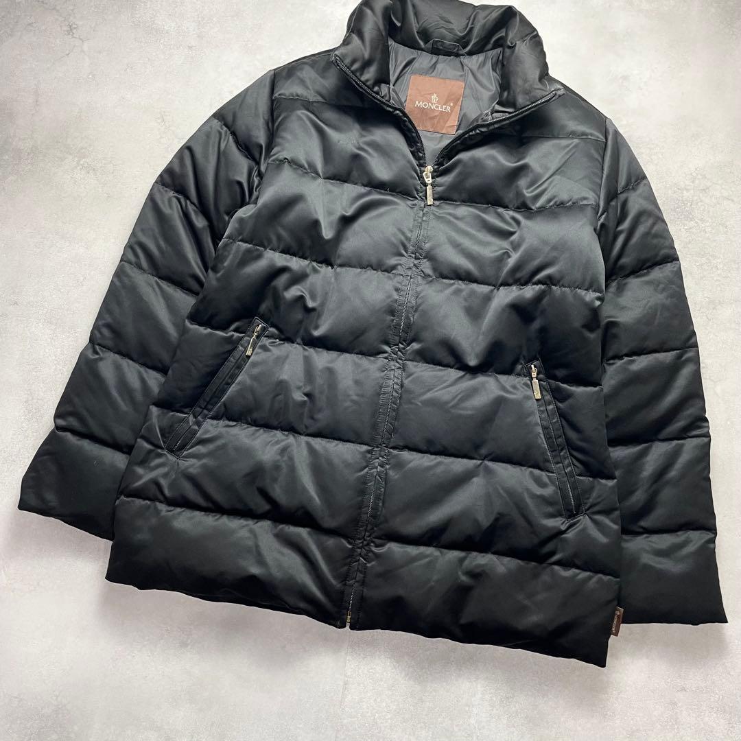 大きいサイズ✨モンクレール ダウンジャケット　Lサイズ相当 黒 茶タグ 高級感