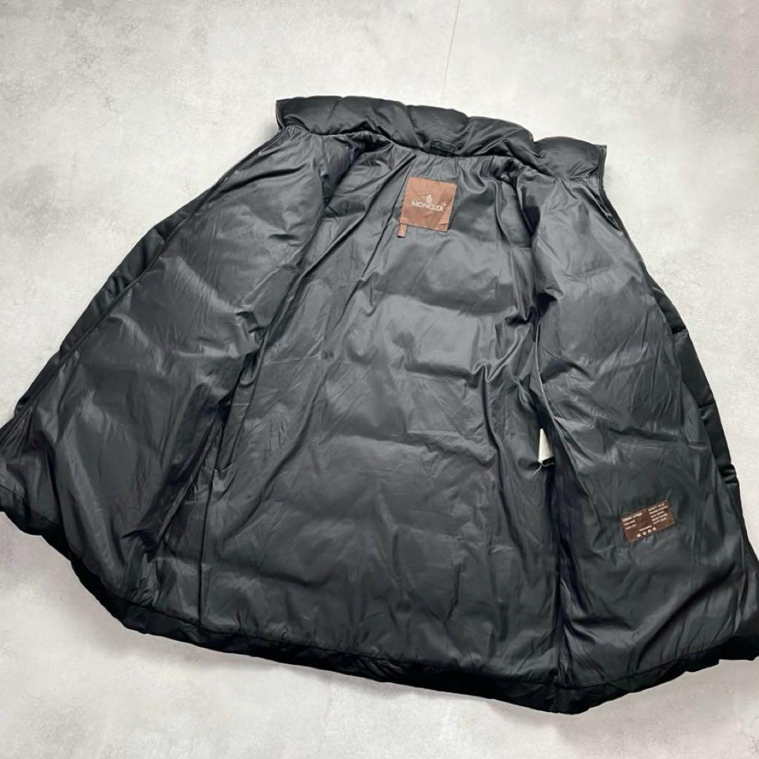 大きいサイズ✨モンクレール ダウンジャケット　Lサイズ相当 黒 茶タグ 高級感