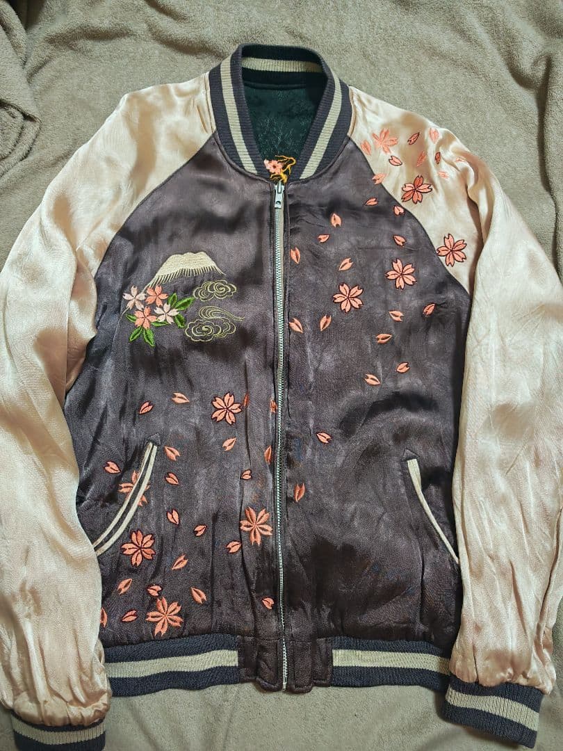 百花繚乱 スカジャン 日本限定　レーヨン 桜刺繍 unisex