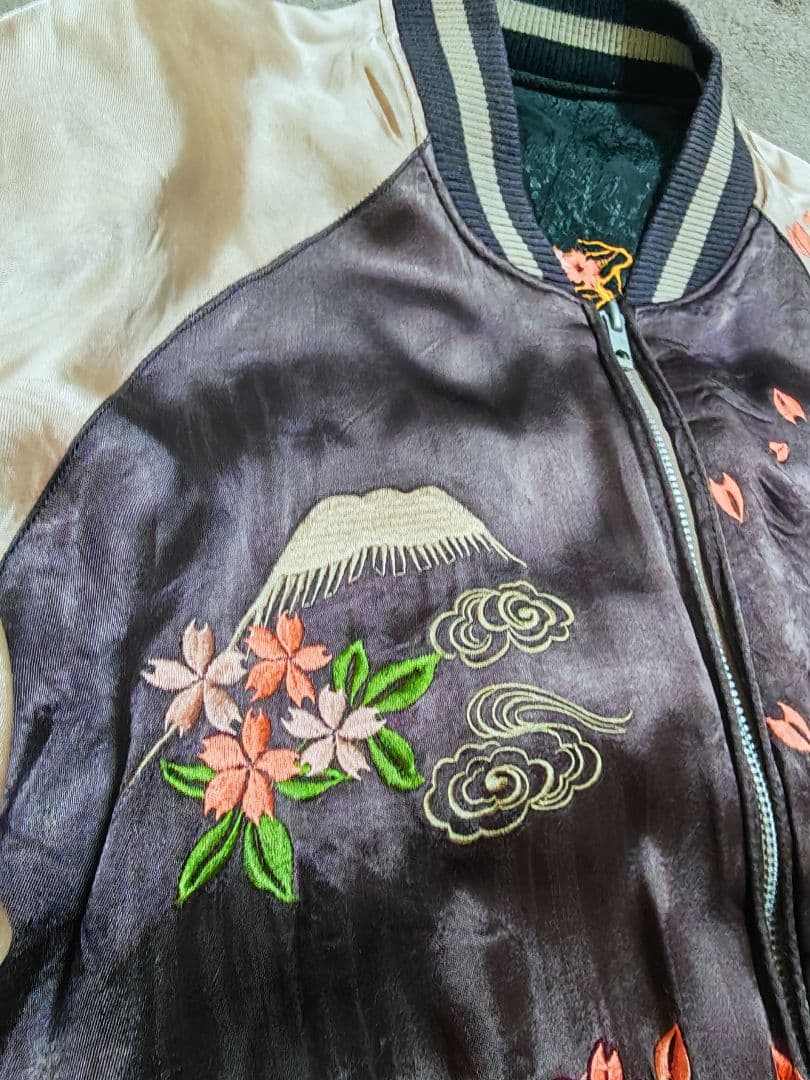 百花繚乱 スカジャン 日本限定　レーヨン 桜刺繍 unisex