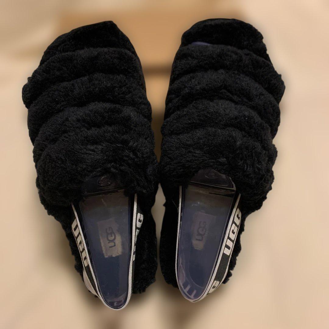 UGG ブラック ファーサンダル23cm