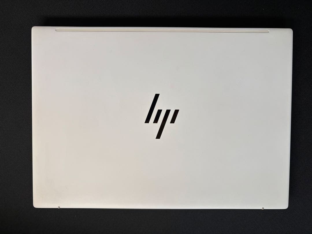 【ジャンク品】HP Pavilion Aero 13-be2000 SSDなし