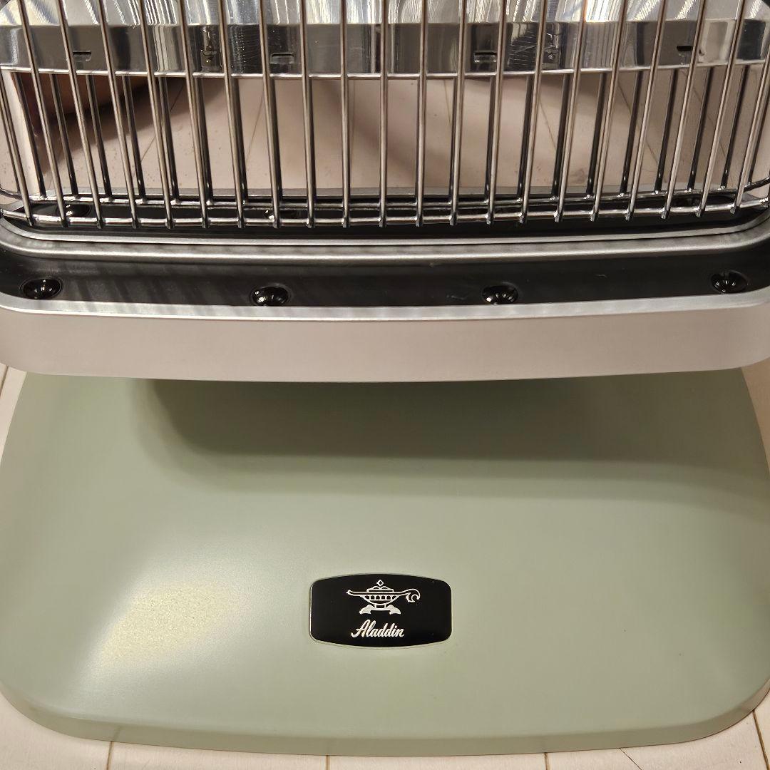 美品⭐2022年製 アラジン グラファイトヒーター/遠赤外線セラミックヒーター