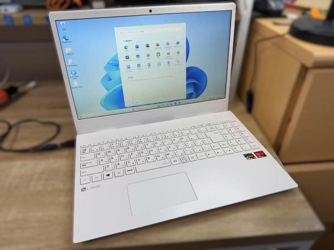 未使用品近い NEC N1565 Ryzen7 Office付き
