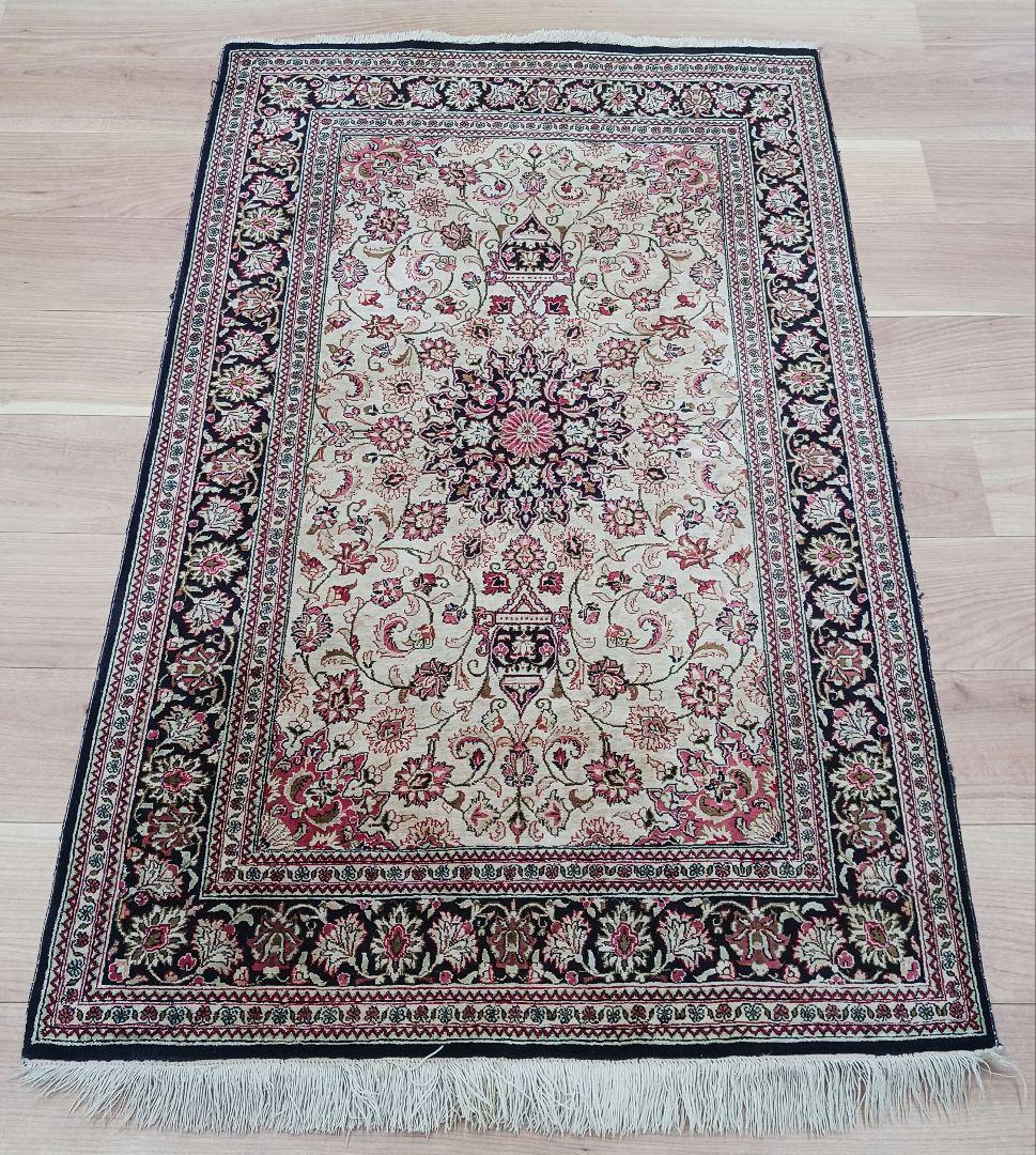 専用 Y3177-1 高級ペルシャ絨毯 クム産 手織90万ノット 130×89㎝