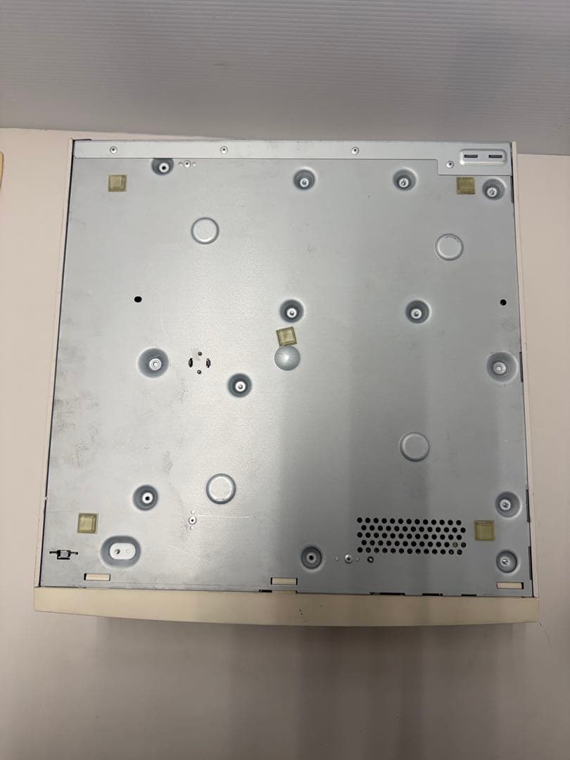 PC-9821 V16 本体 通電確認済み （ジャンク）