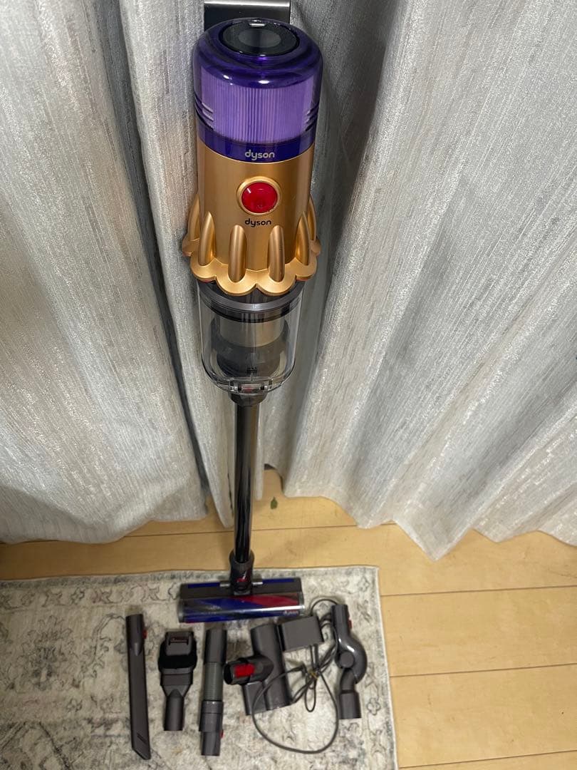 【美品】dyson v12 sv 46