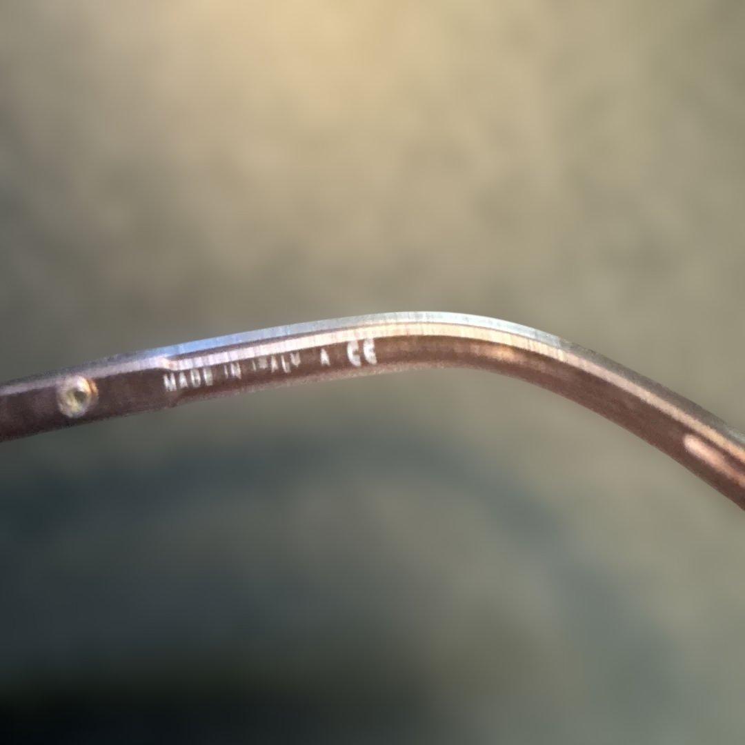 ピンク ラウンド型 サングラス イタリア製