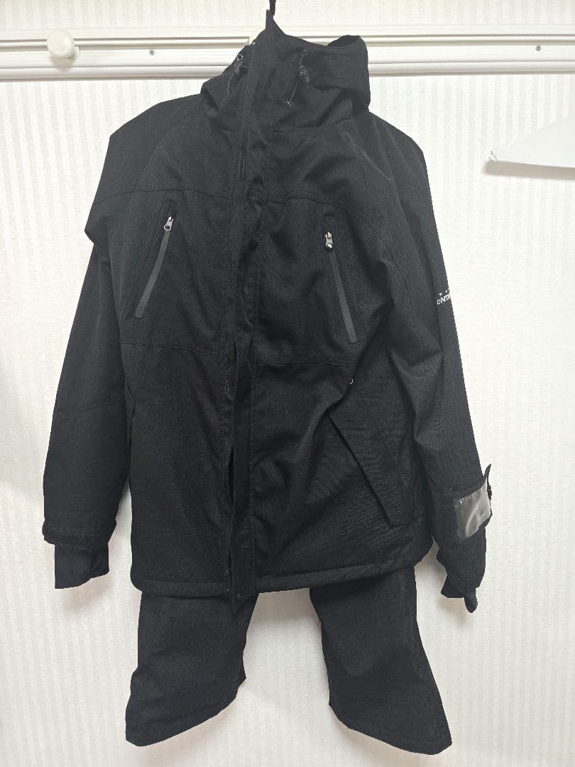 お値下げ可　ポンタペス　大きめ　スノーボードウェア　上下セットＭサイズ