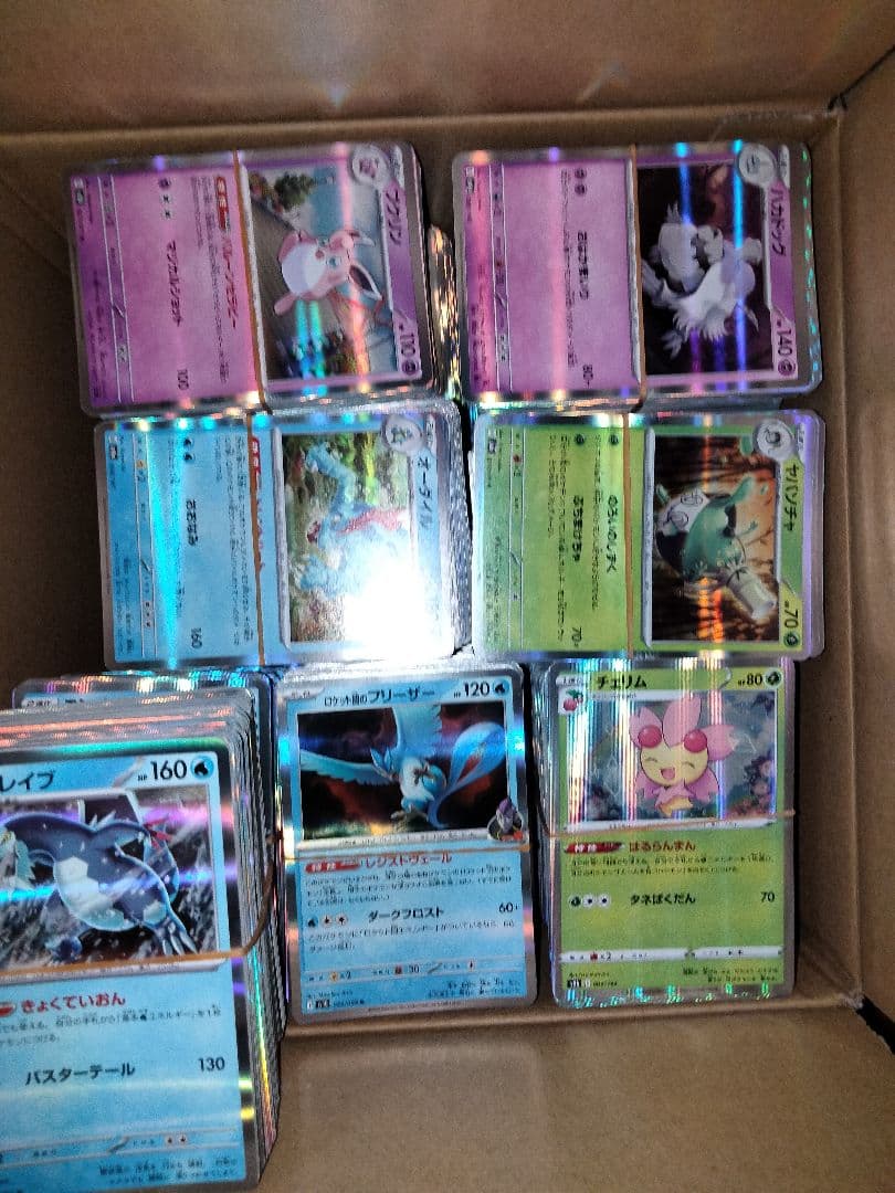 ポケモンカードR R仕様約3000枚セットまとめ売りレア　キラ　光り物