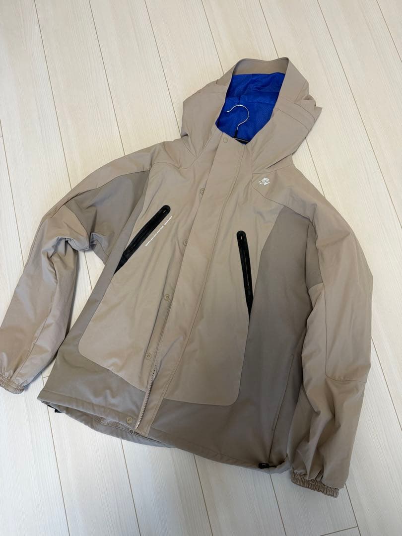 united arrows golf ハイブリッドフーディジャケット