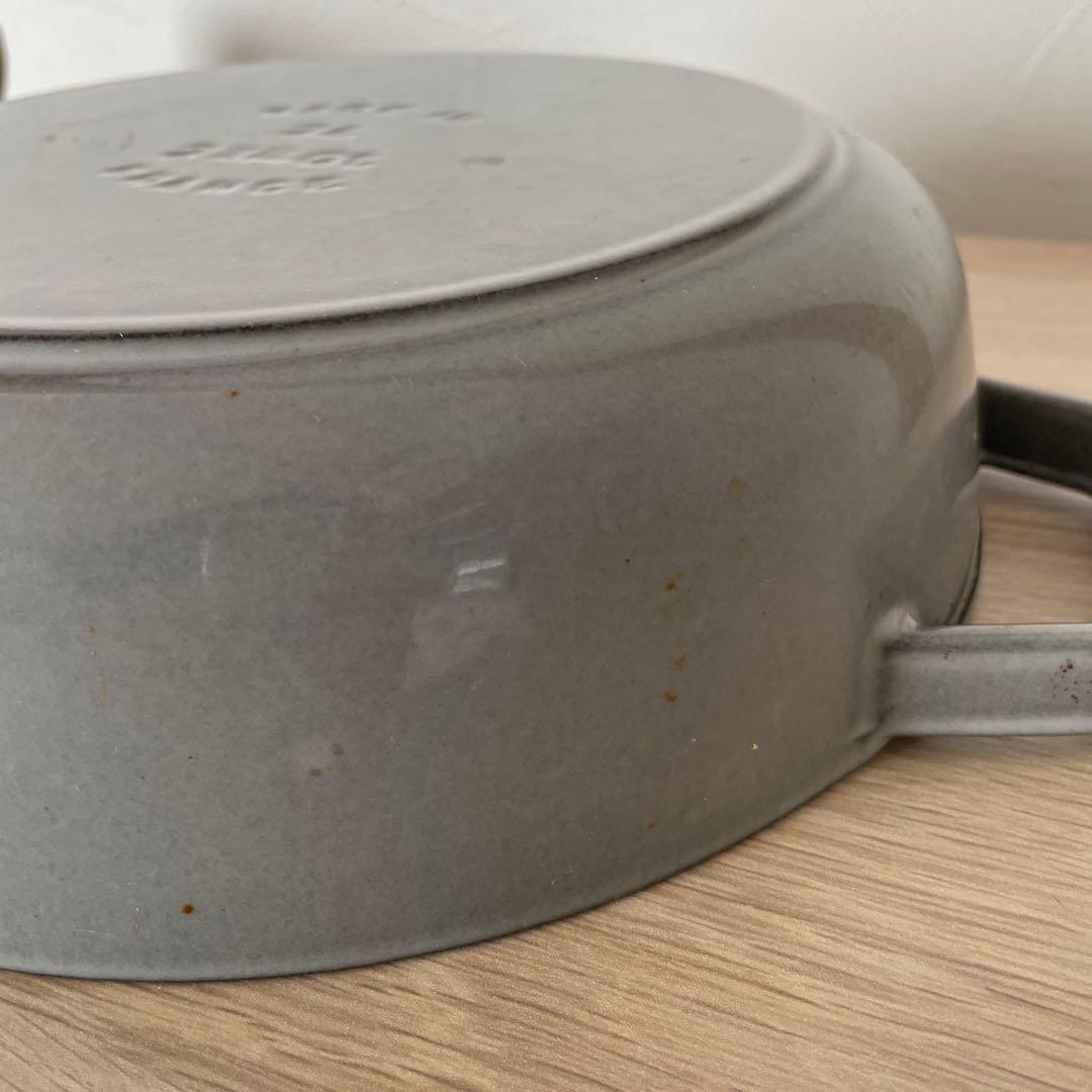 staub ブレイザー ソテーパン 24cm 2.4L グレー