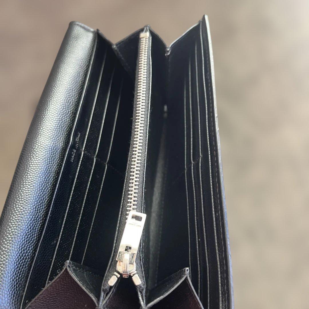 Saint Laurent サンローラン　スタッズ付きブラックレザー長財布