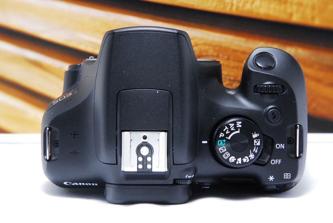 Canon EOS Kiss X80 Wi-Fi搭載 かんたん操作 一眼レフ