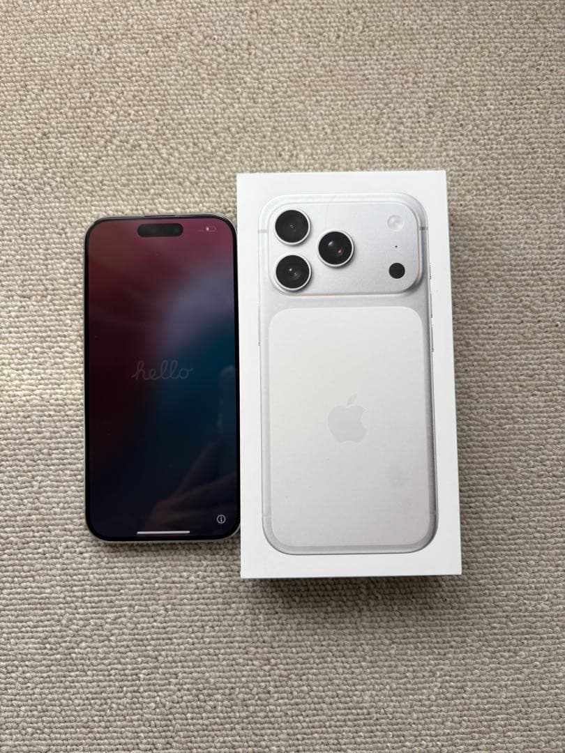 本日限定大幅値下げ！美品iPhone15pro(128GB) ホワイトチタニウム
