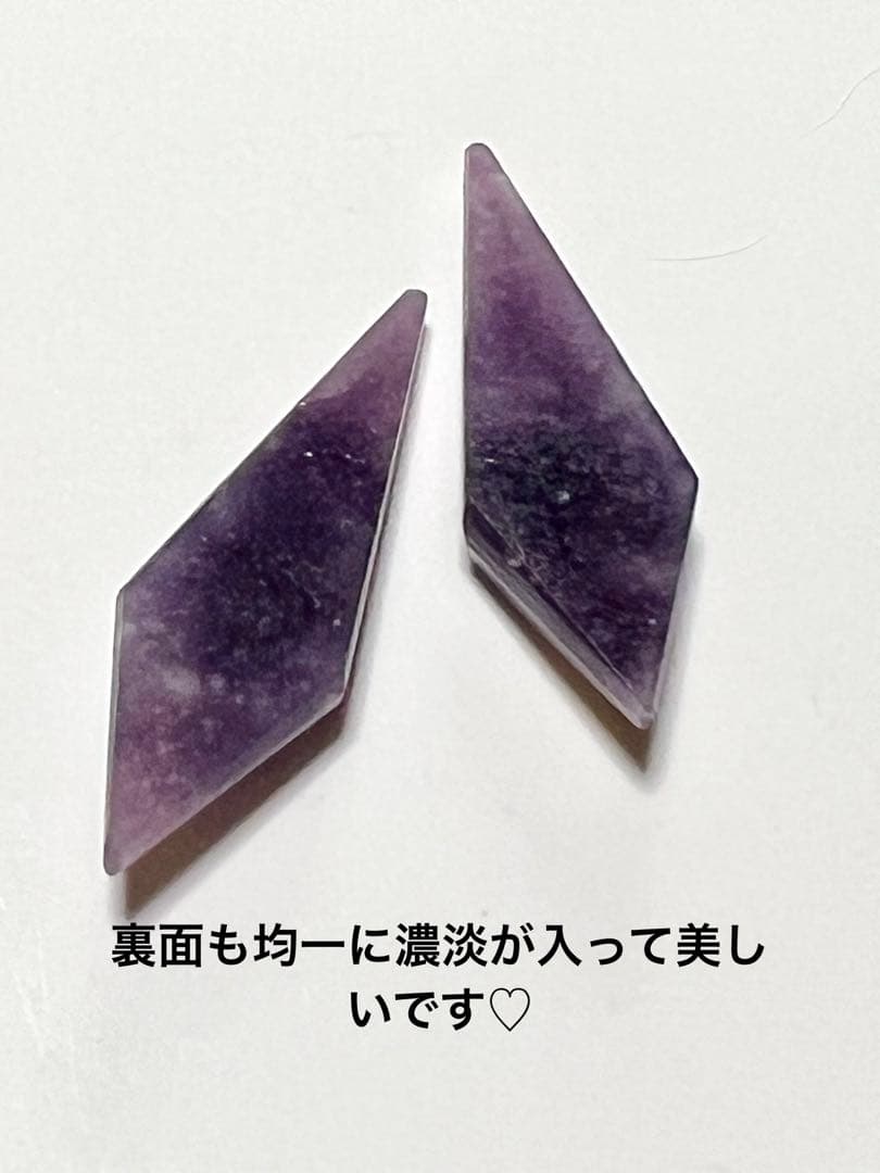 ぷしゅ❇️❤️ ニュー カービング　ゴールド　14kgf 24kgpイヤリング