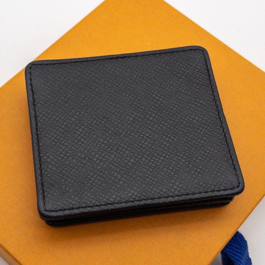 【極美品】ルイヴィトン　ポルトモネボワット　タイガ　ケース　小銭入れ