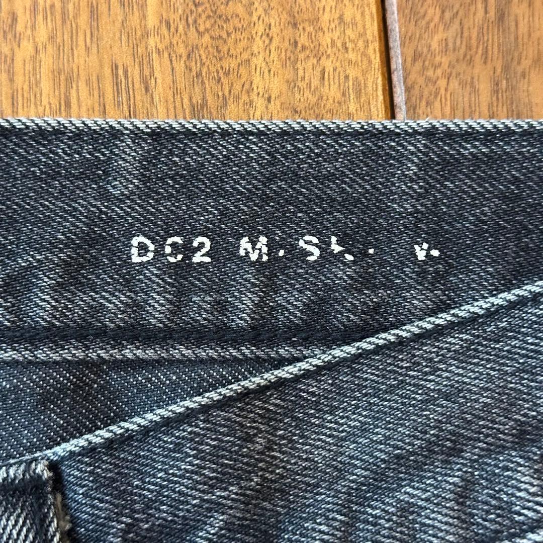 SAINT LAURENT PARIS バック刺繍　スキニーデニム　26